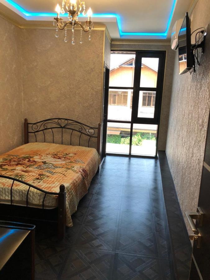 Nina Mini Hotel Gagry Exterior photo